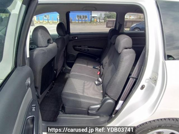 Used 2003 AT toyota wish ZNE10G Image[16]