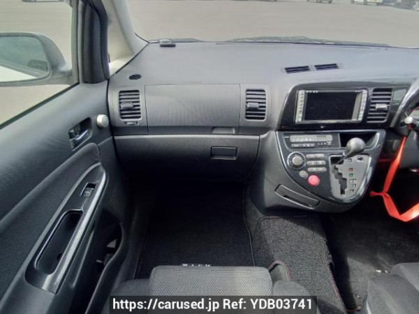 Used 2003 AT toyota wish ZNE10G Image[19]
