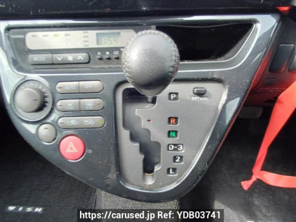 Used 2003 AT toyota wish ZNE10G Image[25]