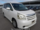 Toyota Noah ZRR70G