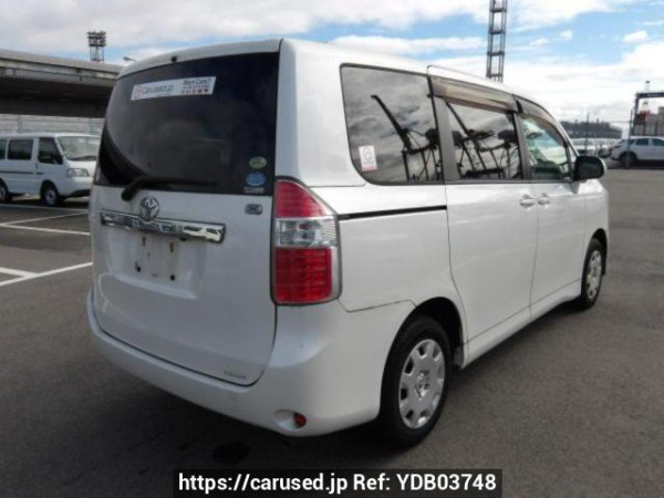 Used 2008 AT toyota noah ZRR70G Image[5]