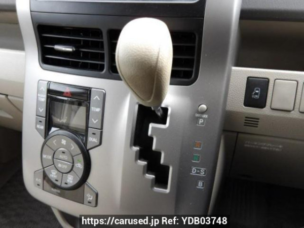 Used 2008 AT toyota noah ZRR70G Image[22]