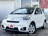 Toyota iQ