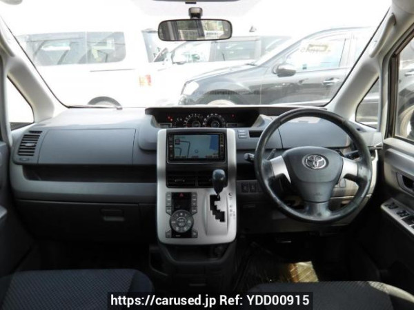 Used 2008 AT toyota noah ZRR70W Image[18]