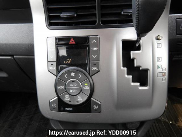 Used 2008 AT toyota noah ZRR70W Image[26]