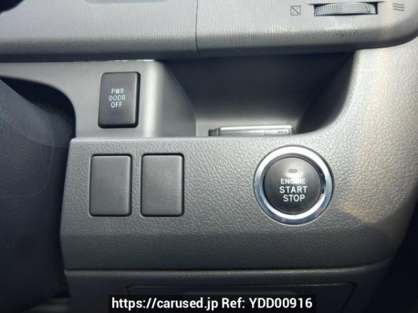 Used 2007 AT toyota noah ZRR70W Image[27]