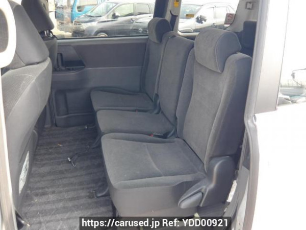 Used 2008 AT toyota noah ZRR70G Image[16]