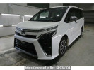 Toyota Voxy ZRR85W