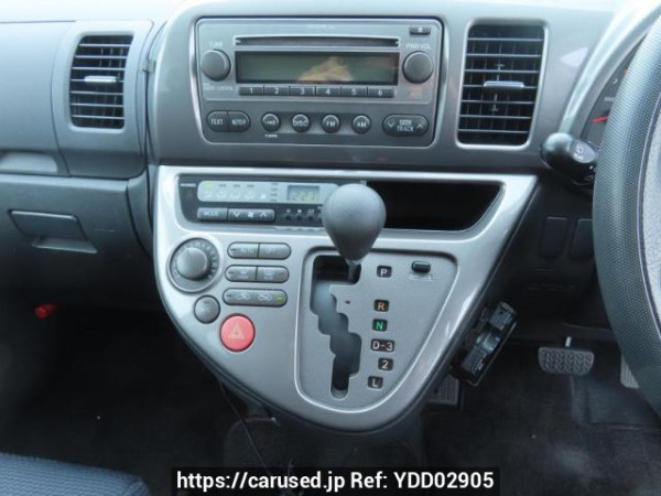 Used 2003 AT toyota wish ZNE10G Image[25]