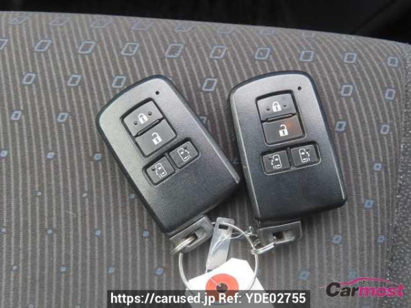 Used 2015 CVT toyota voxy ZWR80 Image[18]