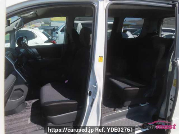 Used 2009 CVT toyota voxy ZRR70 Image[21]