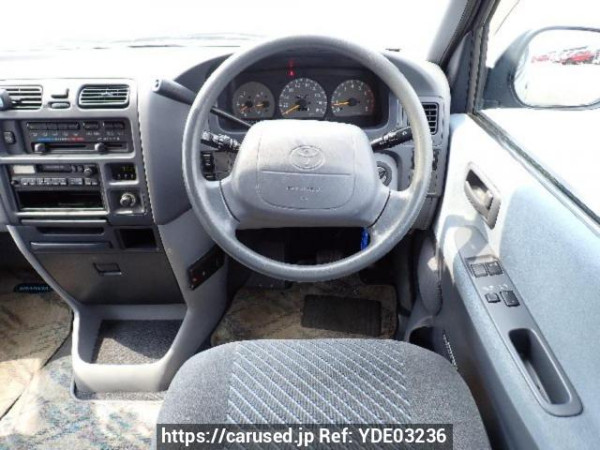 Used 1996 AT toyota granvia RCH11W Image[19]