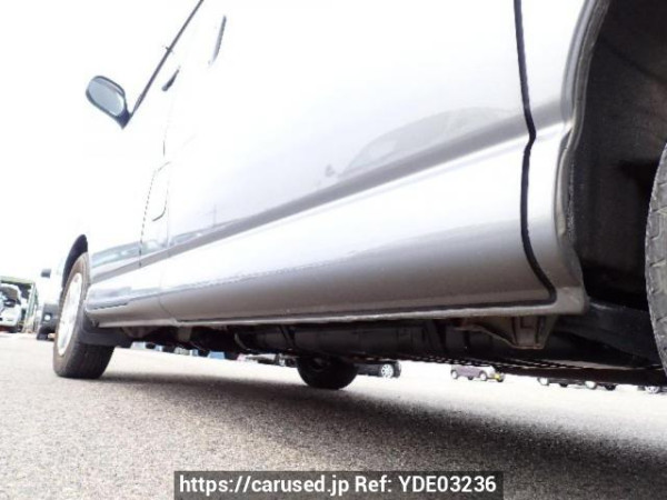 Used 1996 AT toyota granvia RCH11W Image[35]