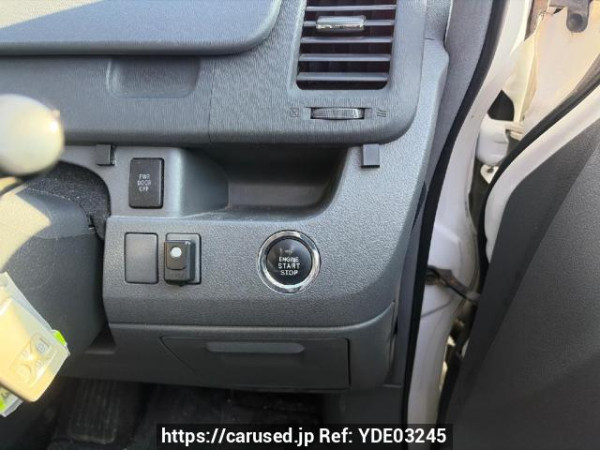Used 2007 AT toyota noah ZRR70W Image[15]