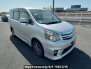 Toyota Noah ZRR75W