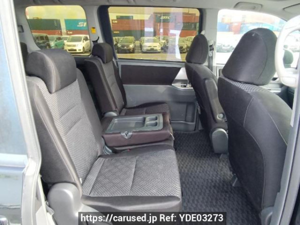 Used 2008 AT toyota noah ZRR70W Image[15]