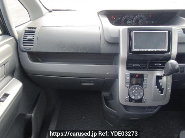 Used 2008 AT toyota noah ZRR70W Image[18]