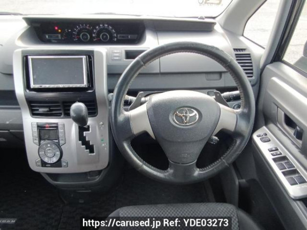 Used 2008 AT toyota noah ZRR70W Image[19]