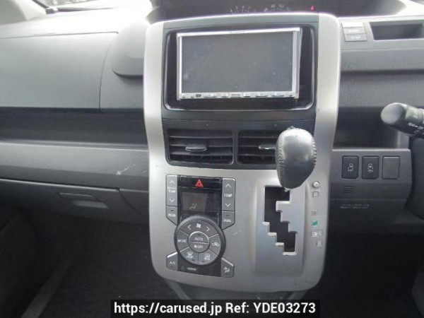 Used 2008 AT toyota noah ZRR70W Image[22]