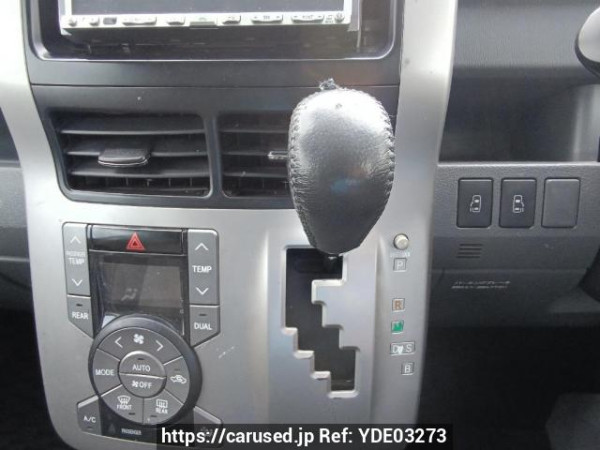 Used 2008 AT toyota noah ZRR70W Image[24]