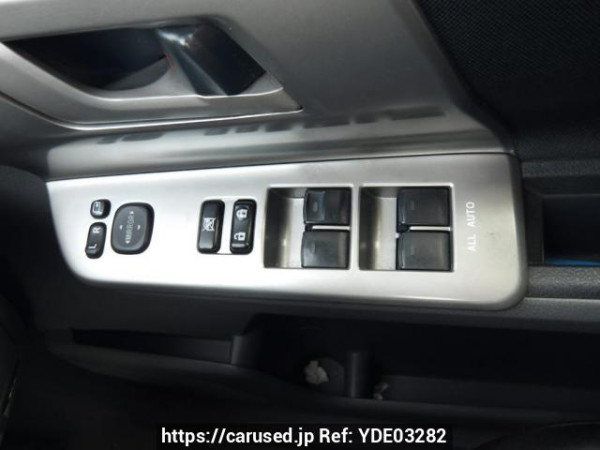 Used 2007 AT toyota noah ZRR70W Image[29]