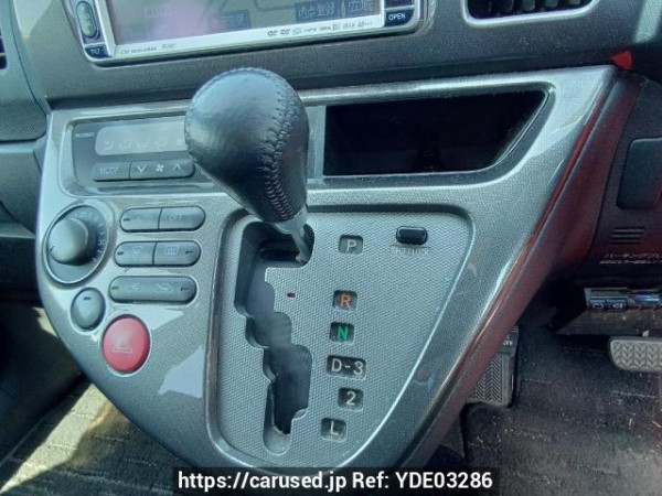 Used 2005 AT toyota wish ZNE10G Image[25]