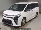 Toyota Voxy ZRR85W