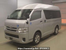 Toyota Regiusace Van TRH200Kカイ