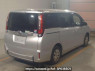Used 2015 AT toyota noah ZRR80Gｶｲ Image[1]