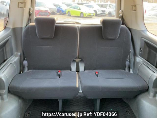 Used 2010 AT toyota noah ZRR75G Image[16]