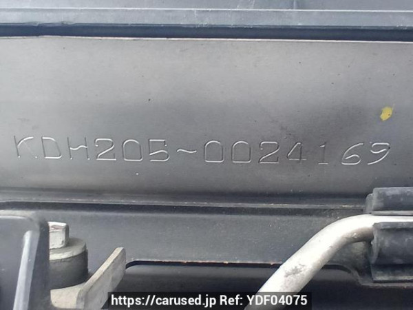 Used 2006 AT toyota regiusace-van KDH205V Image[12]