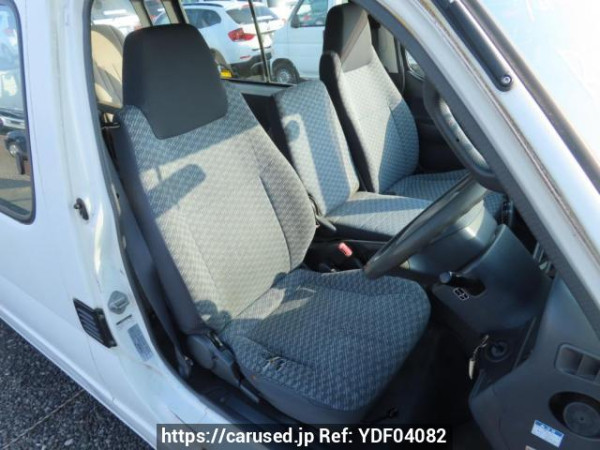 Used 2001 AT toyota hiace-commuter RZH125B Image[15]