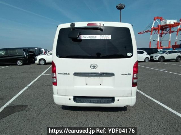 Used 2005 AT toyota hiace-van KDH205V Image[5]