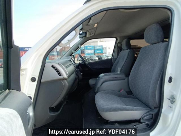 Used 2005 AT toyota hiace-van KDH205V Image[13]