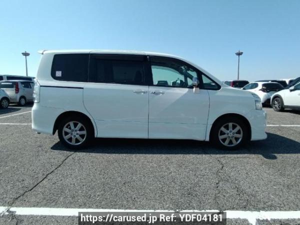 Used 2008 AT toyota voxy ZRR70W Image[7]