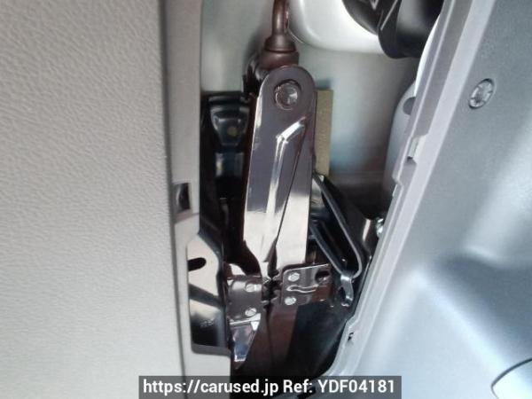 Used 2008 AT toyota voxy ZRR70W Image[43]