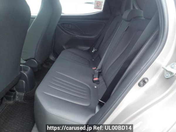 Used 2020 AT toyota yaris MXPA10 Image[12]