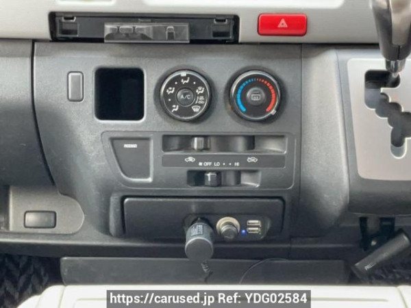 Used 2006 AT toyota hiace-van KDH205V Image[22]