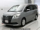 Toyota Noah ZRR80G