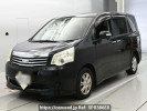 Toyota Noah ZRR70G