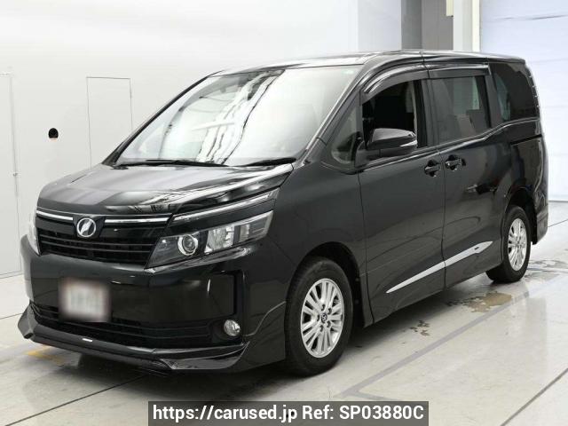 Buy Used 2017 Toyota Voxy ZRR85G (SP03880C) - Carused.jp
