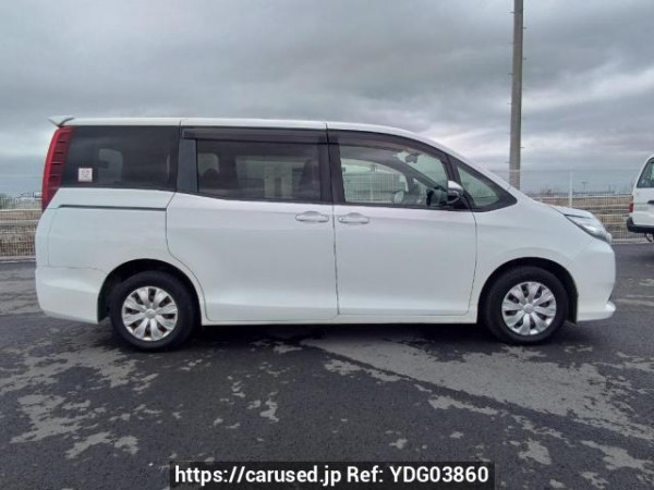 Used 2014 AT toyota noah ZRR80G Image[7]