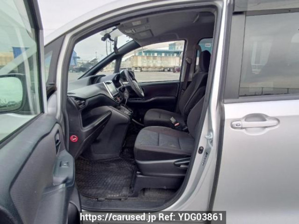 Used 2015 AT toyota noah ZRR80G Image[14]