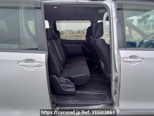 Used 2015 AT toyota noah ZRR80G Image[15]