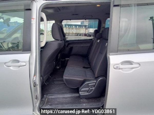 Used 2015 AT toyota noah ZRR80G Image[16]