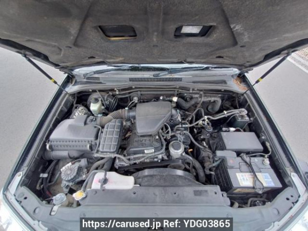 Used 2006 AT toyota hilux-surf TRN215W Image[9]