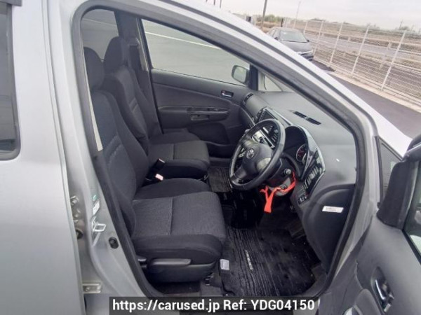 Used 2004 AT toyota wish ZNE10G Image[13]