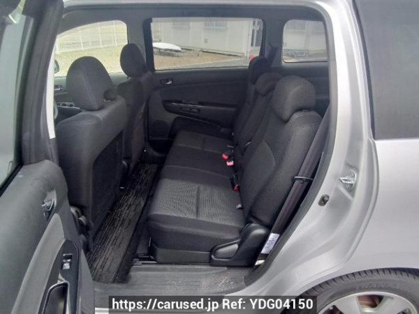 Used 2004 AT toyota wish ZNE10G Image[16]
