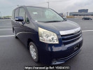 Toyota Noah ZRR70G