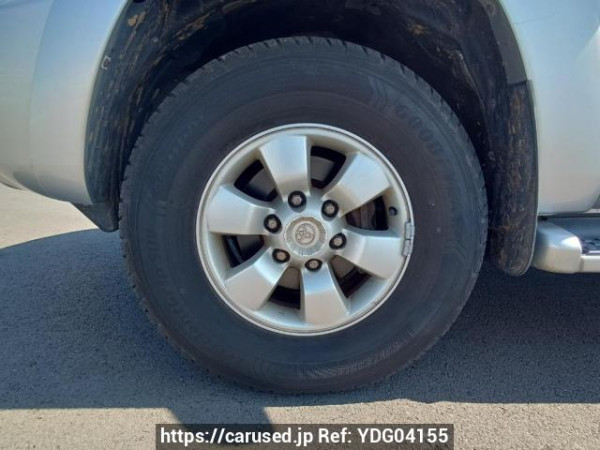 Used 2002 AT toyota hilux-surf RZN210W Image[26]